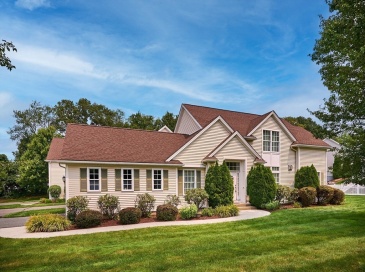 26 Sandalwood Drive, Wilbraham, Massachusetts, 2 Bedrooms Bedrooms, 5 Rooms Rooms,2.5 BathroomsBathrooms,Residential,For Sale,Sandalwood Drive,73414187
