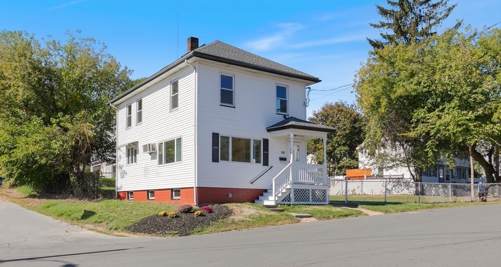 110 Pilling, Haverhill, Massachusetts, 3 Bedrooms Bedrooms, 6 Rooms Rooms,1 BathroomBathrooms,Residential,For Sale,Pilling,73457030