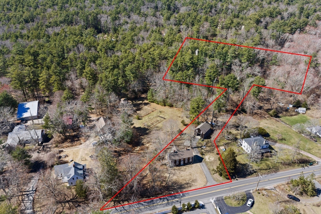 152 Acorn St, Marshfield, Massachusetts, 4 Bedrooms Bedrooms, 9 Rooms Rooms,1.5 BathroomsBathrooms,Residential,For Sale,Acorn St,73501612