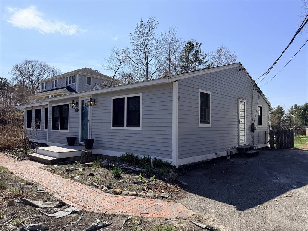 20 Nicholas Ave, Plymouth, Massachusetts, 3 Bedrooms Bedrooms, 5 Rooms Rooms,2 BathroomsBathrooms,Residential,For Sale,Nicholas Ave,73501636