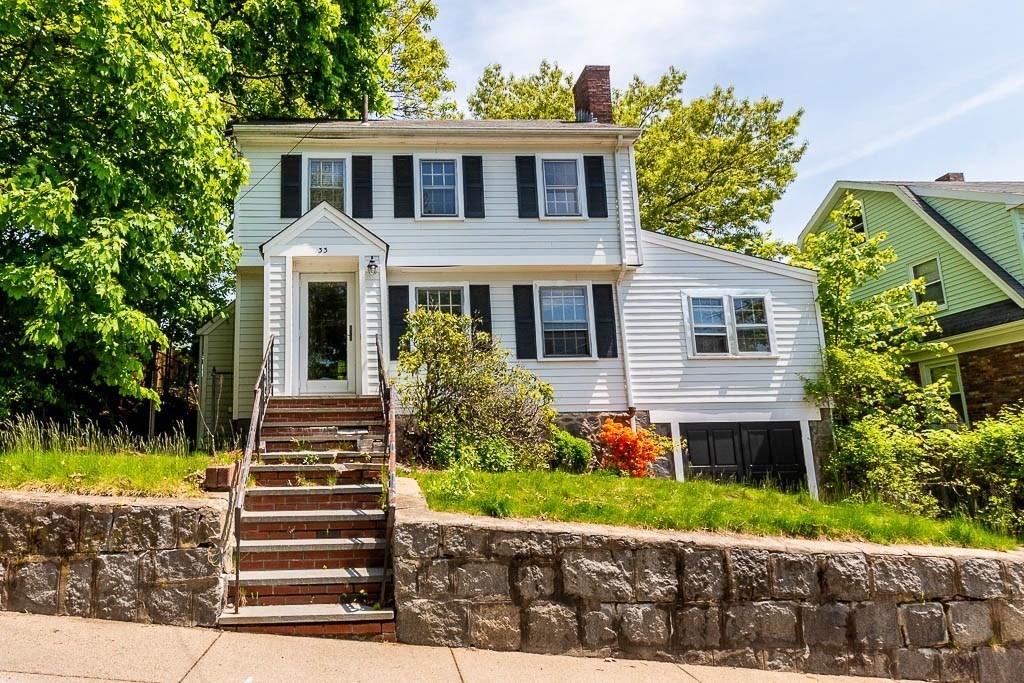 33 Morey Rd, Boston, Massachusetts, 3 Bedrooms Bedrooms, 7 Rooms Rooms,1.5 BathroomsBathrooms,Residential,For Sale,Morey Rd,73501693