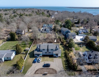78-82 Church St, Mattapoisett, Massachusetts, 6 Bedrooms Bedrooms, 14 Rooms Rooms,5 BathroomsBathrooms,Residential,For Sale,Church St,73501550