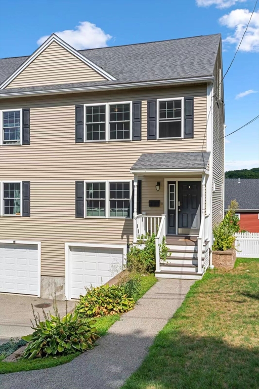 83 Orient, Arlington, Massachusetts, 3 Bedrooms Bedrooms, 5 Rooms Rooms,2.5 BathroomsBathrooms,Residential Lease,For Rent,Orient,73501760