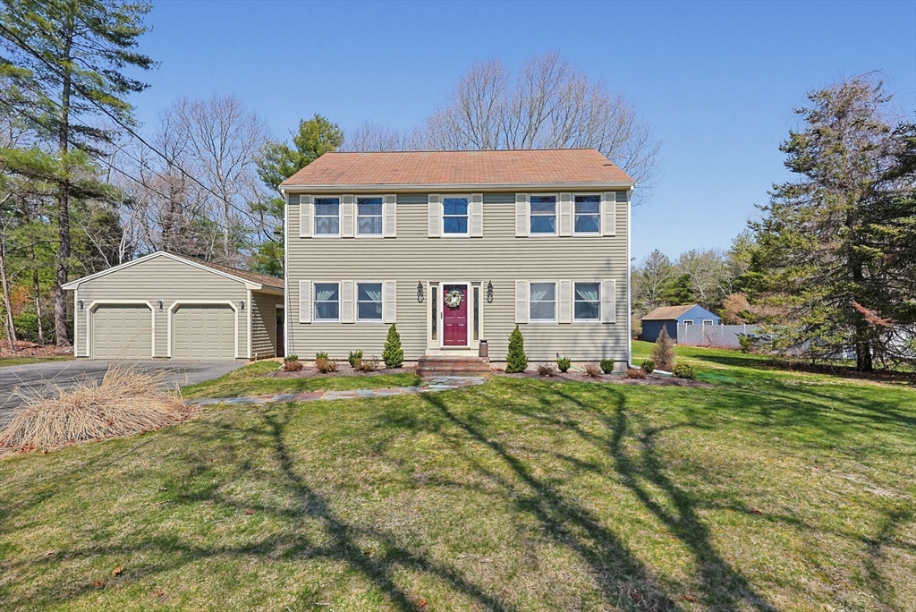 410 Seekell St, Taunton, Massachusetts, 4 Bedrooms Bedrooms, 7 Rooms Rooms,2 BathroomsBathrooms,Residential,For Sale,Seekell St,73501898