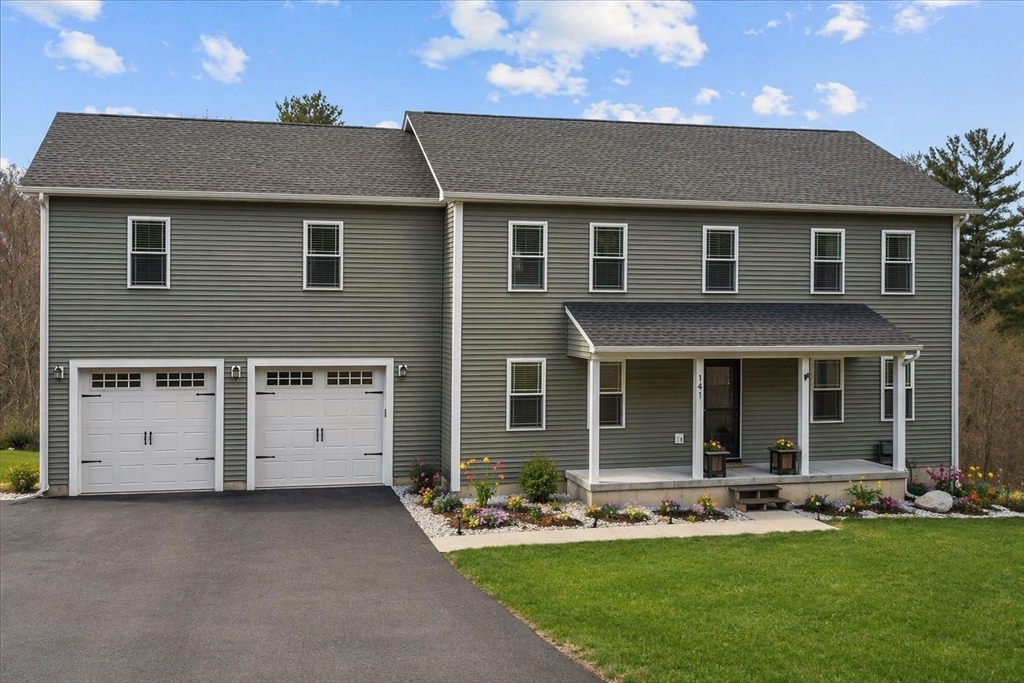 141 Thompson St, Palmer, Massachusetts, 4 Bedrooms Bedrooms, 8 Rooms Rooms,2.5 BathroomsBathrooms,Residential,For Sale,Thompson St,73500732