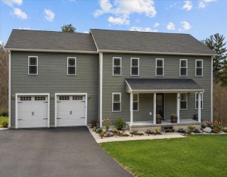 141 Thompson St, Palmer, Massachusetts, 4 Bedrooms Bedrooms, 8 Rooms Rooms,2.5 BathroomsBathrooms,Residential,For Sale,Thompson St,73500732