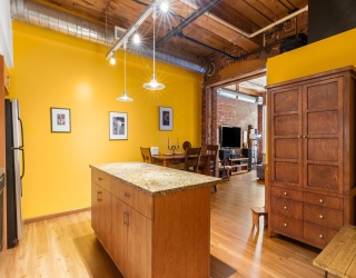 130 John St, Lowell, Massachusetts, 1 Bedroom Bedrooms, 3 Rooms Rooms,1 BathroomBathrooms,Residential,For Sale,John St,73501644