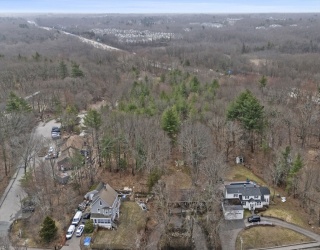 480 Liberty Street, Braintree, Massachusetts, 3 Bedrooms Bedrooms, 9 Rooms Rooms,1.5 BathroomsBathrooms,Residential,For Sale,Liberty Street,73501873