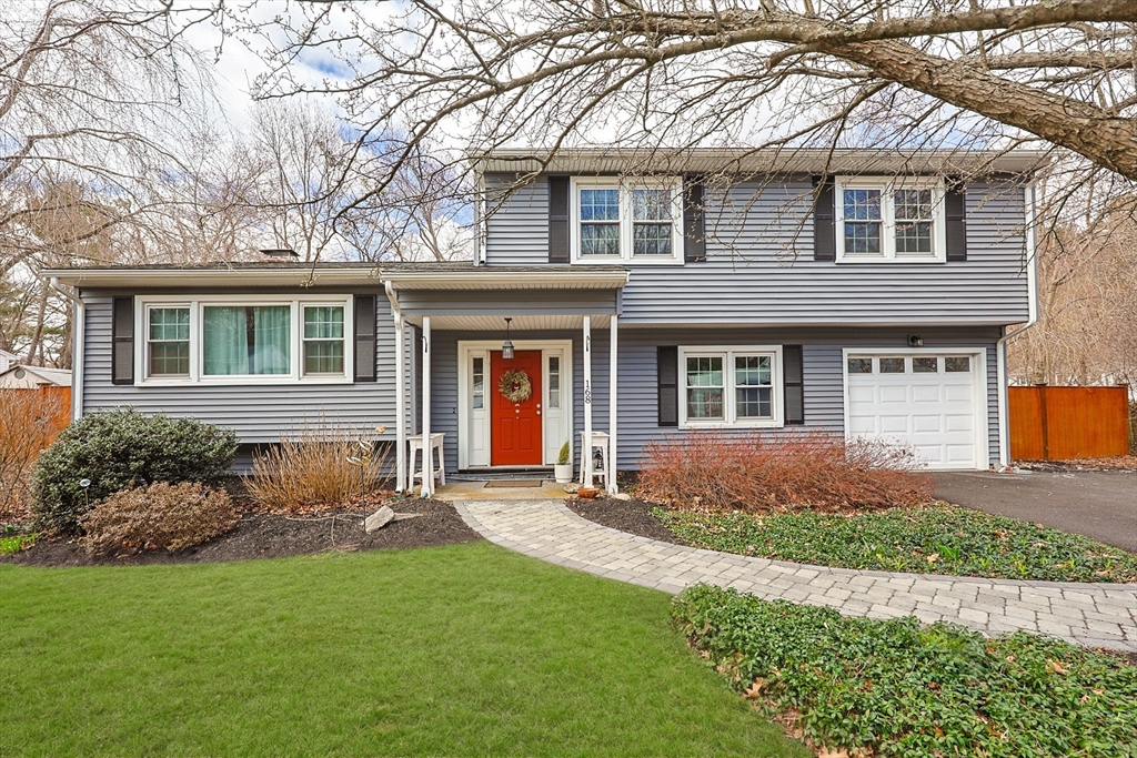 168 Westfield Dr., Holliston, Massachusetts, 4 Bedrooms Bedrooms, 9 Rooms Rooms,1.5 BathroomsBathrooms,Residential,For Sale,Westfield Dr.,73501869