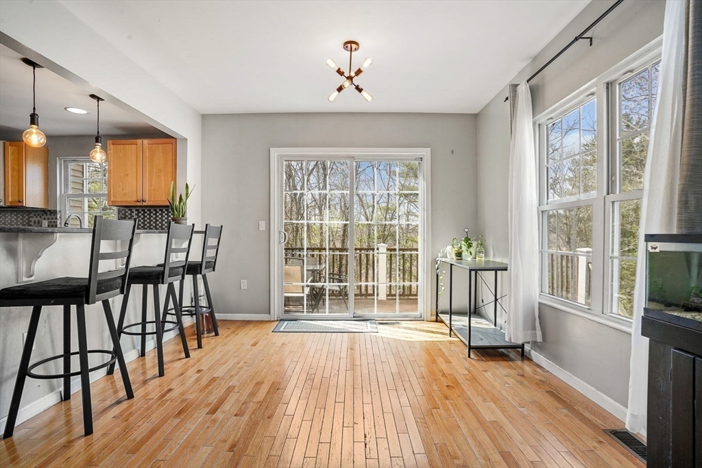 30 Turtle Brook Rd, Canton, Massachusetts, 2 Bedrooms Bedrooms, 5 Rooms Rooms,2 BathroomsBathrooms,Residential,For Sale,Turtle Brook Rd,73501859