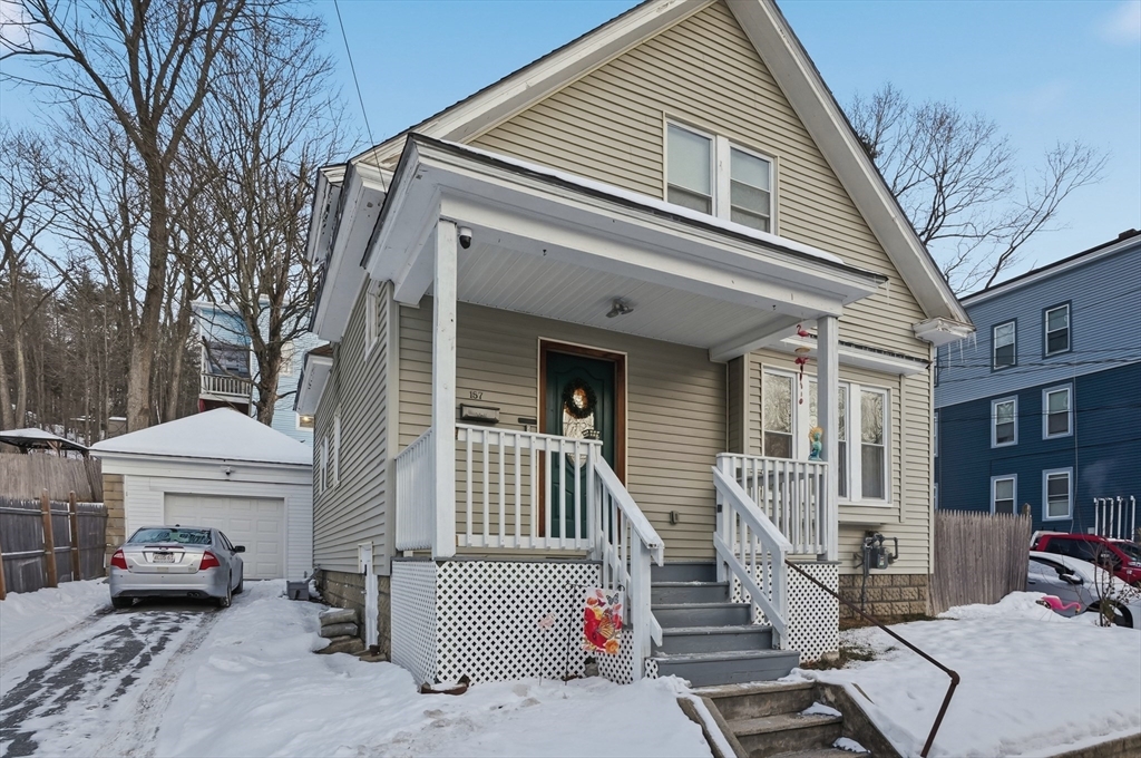 157 Marshall Street, Fitchburg, Massachusetts, 3 Bedrooms Bedrooms, 6 Rooms Rooms,1.5 BathroomsBathrooms,Residential,For Sale,Marshall Street,73501972