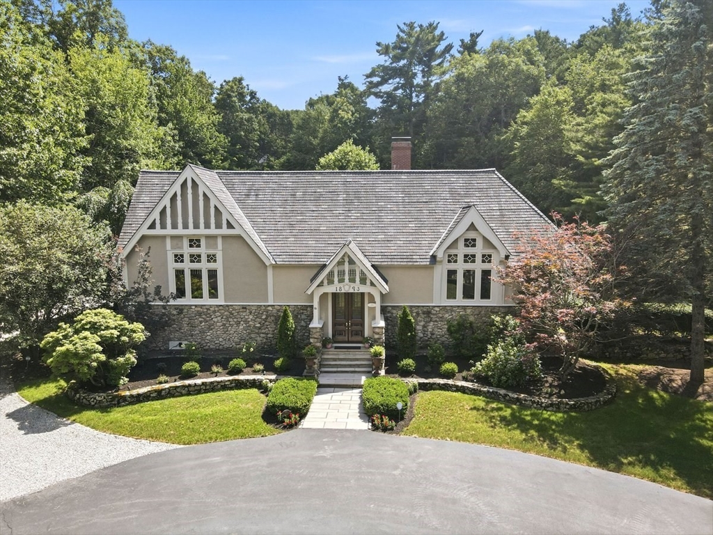 701 Country Way, Scituate, Massachusetts, 4 Bedrooms Bedrooms, 12 Rooms Rooms,3 BathroomsBathrooms,Residential,For Sale,Country Way,73478301
