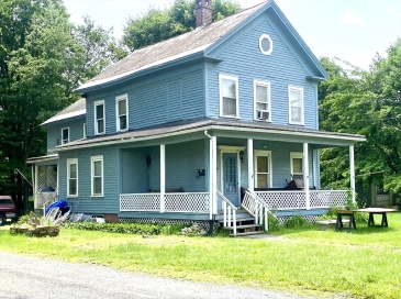 74 S Maple Street, Westfield, Massachusetts, 4 Bedrooms Bedrooms, 10 Rooms Rooms,2.5 BathroomsBathrooms,Residential Income,For Sale,S Maple Street,73436611