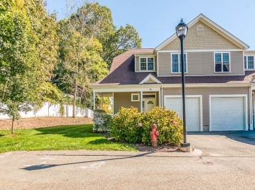 70 Endicott St, Norwood, Massachusetts, 2 Bedrooms Bedrooms, 6 Rooms Rooms,2.5 BathroomsBathrooms,Residential,For Sale,Endicott St,73470498 70 Endicott St, Norwood, Massachusetts, 2 Bedrooms Bedrooms, 6 Rooms Rooms,2.5 BathroomsBathrooms,Residential,For Sale,Endicott St,73470498