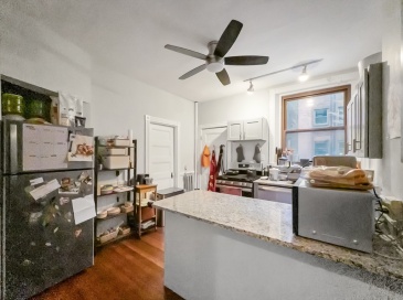 27 Lakeville Road, Boston, Massachusetts, 2 Bedrooms Bedrooms, 6 Rooms Rooms,1 BathroomBathrooms,Residential Lease,For Rent,Lakeville Road,73486033