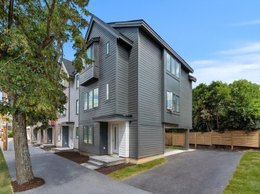 106 River Street, Newton, Massachusetts, 2 Bedrooms Bedrooms, 9 Rooms Rooms,2.5 BathroomsBathrooms,Residential,For Sale,River Street,73451748 106 River Street, Newton, Massachusetts, 2 Bedrooms Bedrooms, 9 Rooms Rooms,2.5 BathroomsBathrooms,Residential,For Sale,River Street,73451748