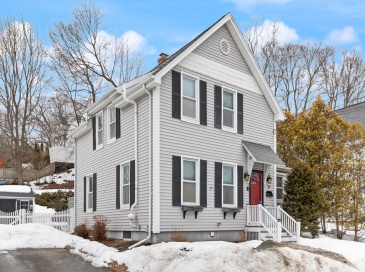 39 Cedar St, Wakefield, Massachusetts, 3 Bedrooms Bedrooms, 6 Rooms Rooms,2 BathroomsBathrooms,Residential,For Sale,Cedar St,73483643 39 Cedar St, Wakefield, Massachusetts, 3 Bedrooms Bedrooms, 6 Rooms Rooms,2 BathroomsBathrooms,Residential,For Sale,Cedar St,73483643