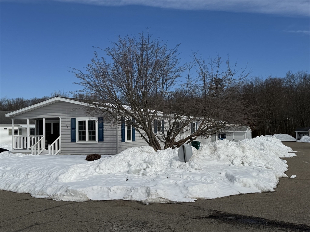 20 Woodridge Road, Plainville, Massachusetts, 3 Bedrooms Bedrooms, 6 Rooms Rooms,2 BathroomsBathrooms,Residential,For Sale,Woodridge Road,73482337