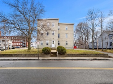 45 Laurel St, Leominster, Massachusetts, 9 Bedrooms Bedrooms, 21 Rooms Rooms,6 BathroomsBathrooms,Residential Income,For Sale,Laurel St,73502250