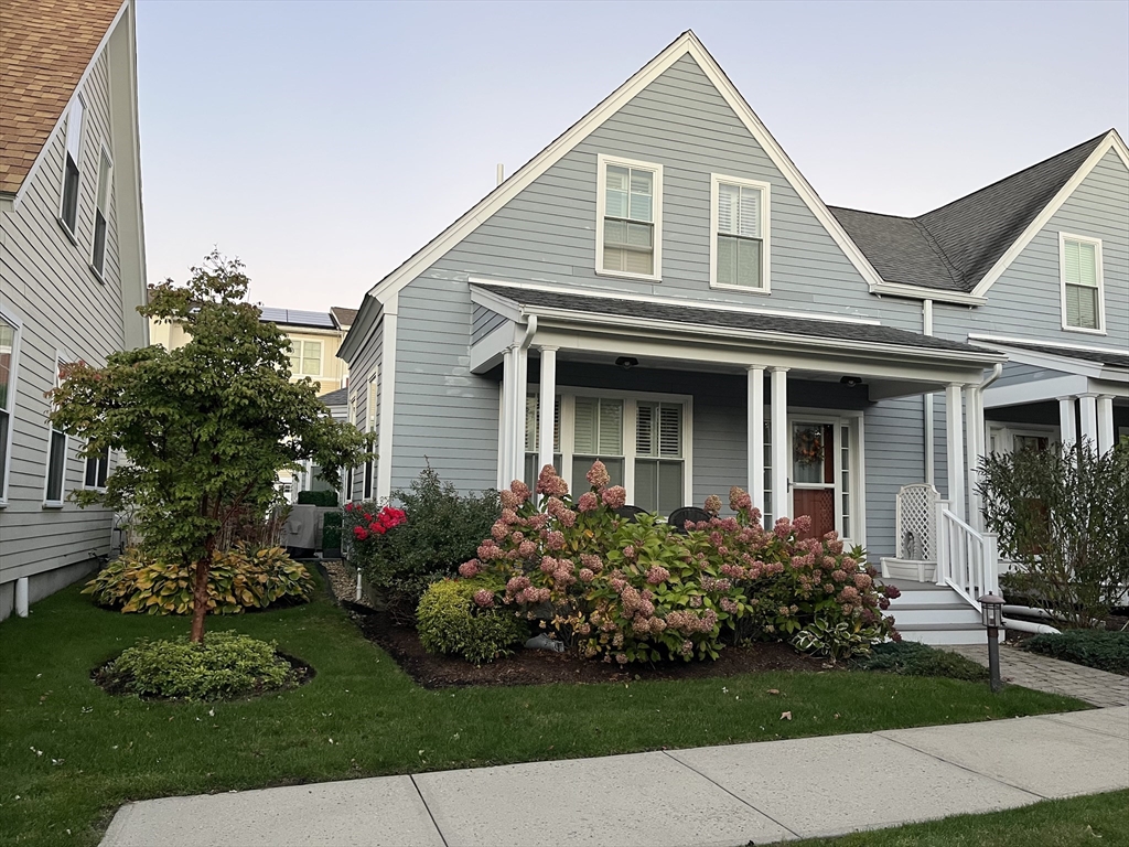 3 Sandpiper Green, Weymouth, Massachusetts, 2 Bedrooms Bedrooms, 4 Rooms Rooms,2.5 BathroomsBathrooms,Residential,For Sale,Sandpiper Green,73499489