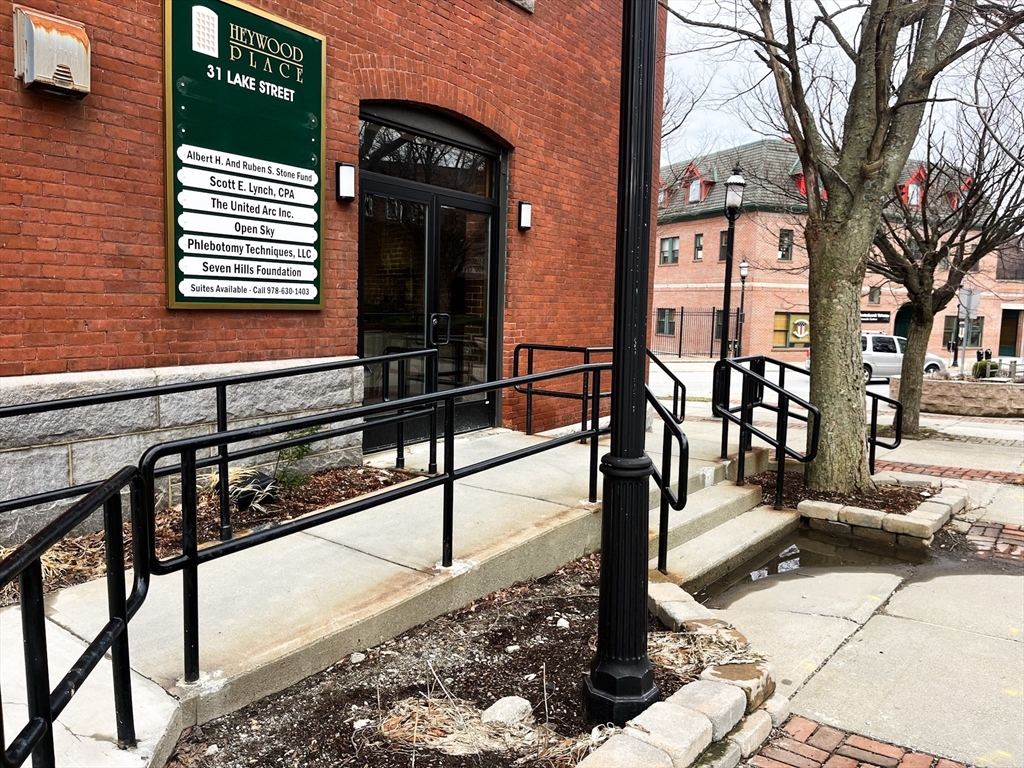 31-71 Lake St, Gardner, Massachusetts, ,Commercial Lease,For Rent,Lake St,73502233