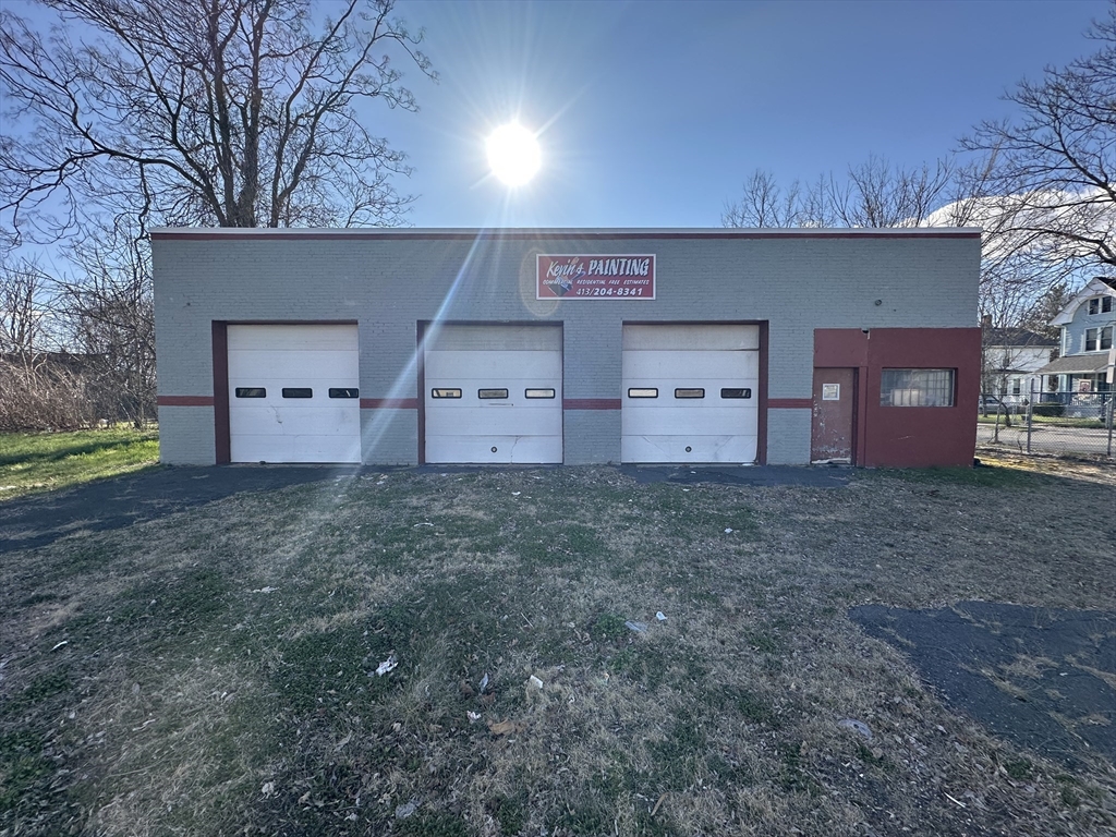 182 Hancock, Springfield, Massachusetts, ,Commercial Sale,For Sale,Hancock,73502100