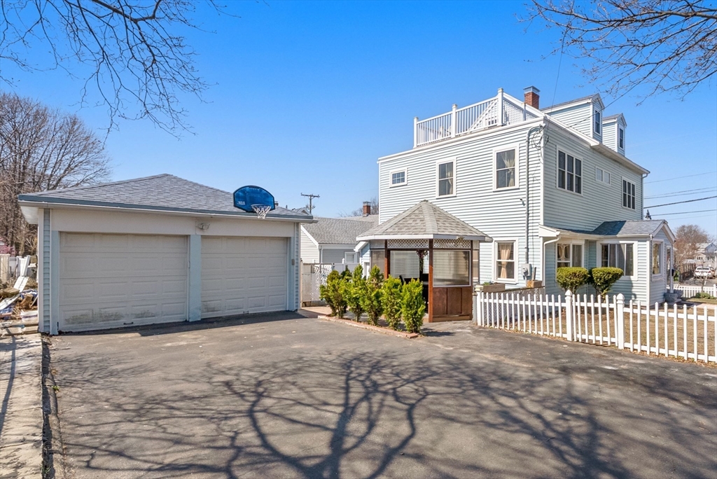 1 Homer Rd, Quincy, Massachusetts, 4 Bedrooms Bedrooms, 9 Rooms Rooms,2.5 BathroomsBathrooms,Residential,For Sale,Homer Rd,73502169