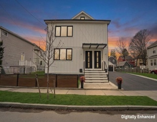 8-10 Purvis Street, Watertown, Massachusetts, 6 Bedrooms Bedrooms, 11 Rooms Rooms,5.5 BathroomsBathrooms,Residential Income,For Sale,Purvis Street,73502189