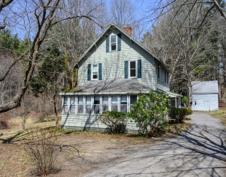 380 Main St, Marshfield, Massachusetts, 4 Bedrooms Bedrooms, 7 Rooms Rooms,2 BathroomsBathrooms,Residential,For Sale,Main St,73502514