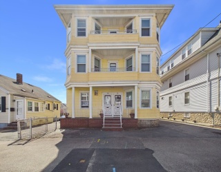 104-106 Belleville Rd, New Bedford, Massachusetts, 12 Bedrooms Bedrooms, 23 Rooms Rooms,5 BathroomsBathrooms,Residential Income,For Sale,Belleville Rd,73502534
