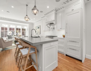 22 Appleton Street, Boston, Massachusetts, 3 Bedrooms Bedrooms, 5 Rooms Rooms,2.5 BathroomsBathrooms,Residential,For Sale,Appleton Street,73502535