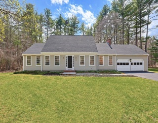 10 Long Ridge Road, Acton, Massachusetts, 4 Bedrooms Bedrooms, 8 Rooms Rooms,2.5 BathroomsBathrooms,Residential,For Sale,Long Ridge Road,73502541