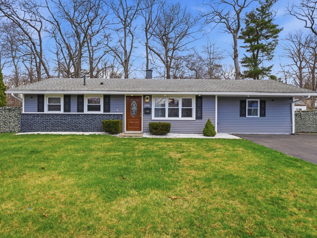 161 Keswick Rd, Brockton, Massachusetts, 4 Bedrooms Bedrooms, 8 Rooms Rooms,1 BathroomBathrooms,Residential,For Sale,Keswick Rd,73502427