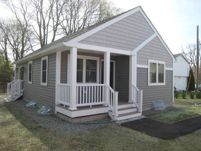 15 Blithewood Ave, Worcester, Massachusetts, 4 Bedrooms Bedrooms, 6 Rooms Rooms,2 BathroomsBathrooms,Residential,For Sale,Blithewood Ave,73502401