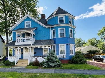 49 Euclid Ave, Springfield, Massachusetts, 4 Bedrooms Bedrooms, 6 Rooms Rooms,2.5 BathroomsBathrooms,Residential Income,For Sale,Euclid Ave,73384299