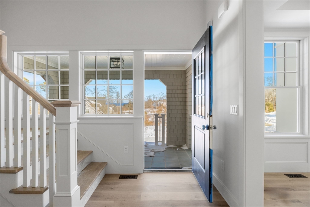 2 Rockhill Rd, Sandwich, Massachusetts, 5 Bedrooms Bedrooms, 13 Rooms Rooms,5 BathroomsBathrooms,Residential,For Sale,Rockhill Rd,73468801