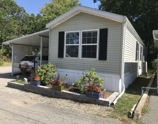 3 Nob Hill Road, Weymouth, Massachusetts, 2 Bedrooms Bedrooms, 5 Rooms Rooms,2 BathroomsBathrooms,Residential,For Sale,Nob Hill Road,73502627