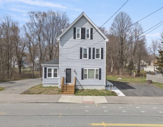 79 Kilmer Ave, Taunton, Massachusetts, 7 Bedrooms Bedrooms, 15 Rooms Rooms,3 BathroomsBathrooms,Residential Income,For Sale,Kilmer Ave,73502844