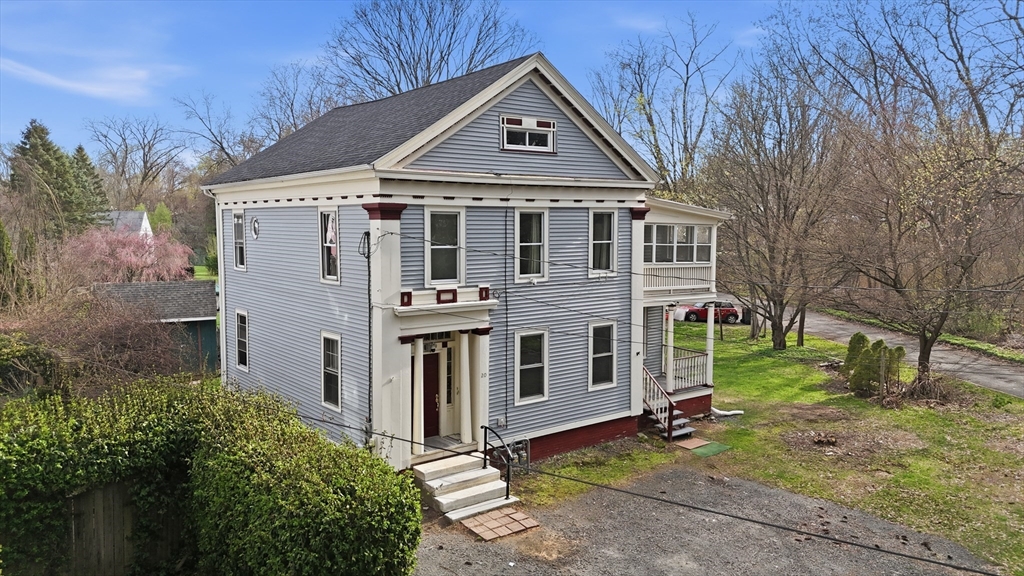 20 Perkins St, Westfield, Massachusetts, 7 Bedrooms Bedrooms, 13 Rooms Rooms,2 BathroomsBathrooms,Residential Income,For Sale,Perkins St,73502854