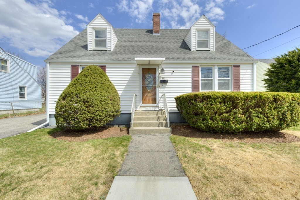 443 Burncoat St, Worcester, Massachusetts, 3 Bedrooms Bedrooms, 5 Rooms Rooms,2 BathroomsBathrooms,Residential,For Sale,Burncoat St,73502648
