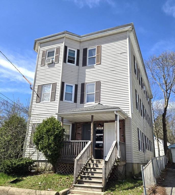 16 Bunker Ave, Brockton, Massachusetts, 1 Bedroom Bedrooms, 4 Rooms Rooms,1 BathroomBathrooms,Residential Lease,For Rent,Bunker Ave,73502951