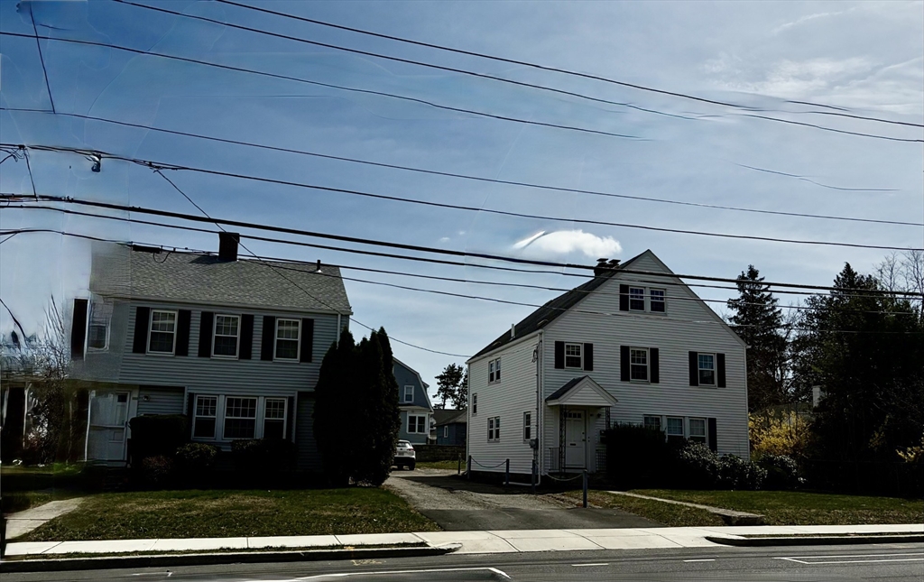 521-523 Burncoat St, Worcester, Massachusetts, 4 Bedrooms Bedrooms, 16 Rooms Rooms,4 BathroomsBathrooms,Residential Income,For Sale,Burncoat St,73502952