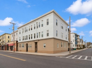 139 Franklin St, Lynn, Massachusetts, 16 Bedrooms Bedrooms, 34 Rooms Rooms,9 BathroomsBathrooms,Residential Income,For Sale,Franklin St,73502738