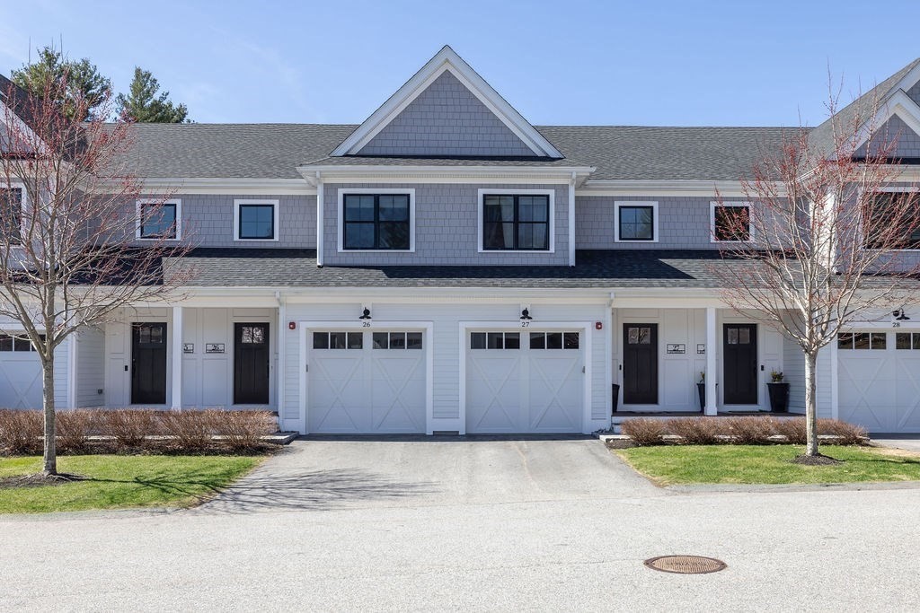 26 Southfield Ln, Sherborn, Massachusetts, 2 Bedrooms Bedrooms, 6 Rooms Rooms,2.5 BathroomsBathrooms,Residential,For Sale,Southfield Ln,73502626
