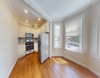 19 Perrin, Boston, Massachusetts, 4 Bedrooms Bedrooms, 7 Rooms Rooms,1 BathroomBathrooms,Residential Lease,For Rent,Perrin,73502755