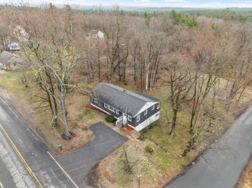 184 Fitchburg Rd, Townsend, Massachusetts, 3 Bedrooms Bedrooms, 6 Rooms Rooms,1 BathroomBathrooms,Residential,For Sale,Fitchburg Rd,73502077