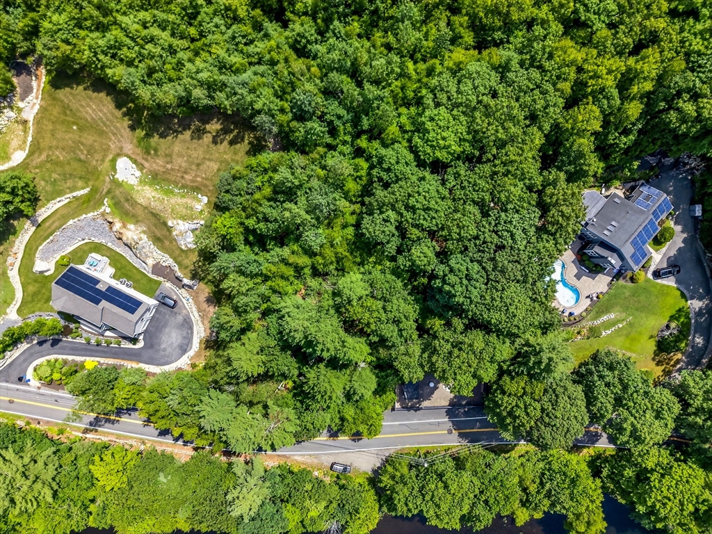 1600 West St, Stoughton, Massachusetts, ,Land,For Sale,West St,73502776