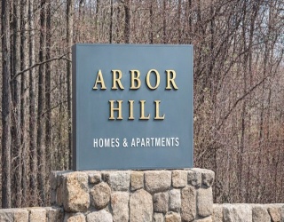 122 Tall Oaks Dr, Weymouth, Massachusetts, 2 Bedrooms Bedrooms, 5 Rooms Rooms,1 BathroomBathrooms,Residential,For Sale,Tall Oaks Dr,73502772