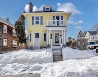 62 Ainsworth Street, Boston, Massachusetts, 5 Bedrooms Bedrooms, 11 Rooms Rooms,2 BathroomsBathrooms,Residential Income,For Sale,Ainsworth Street,73482147