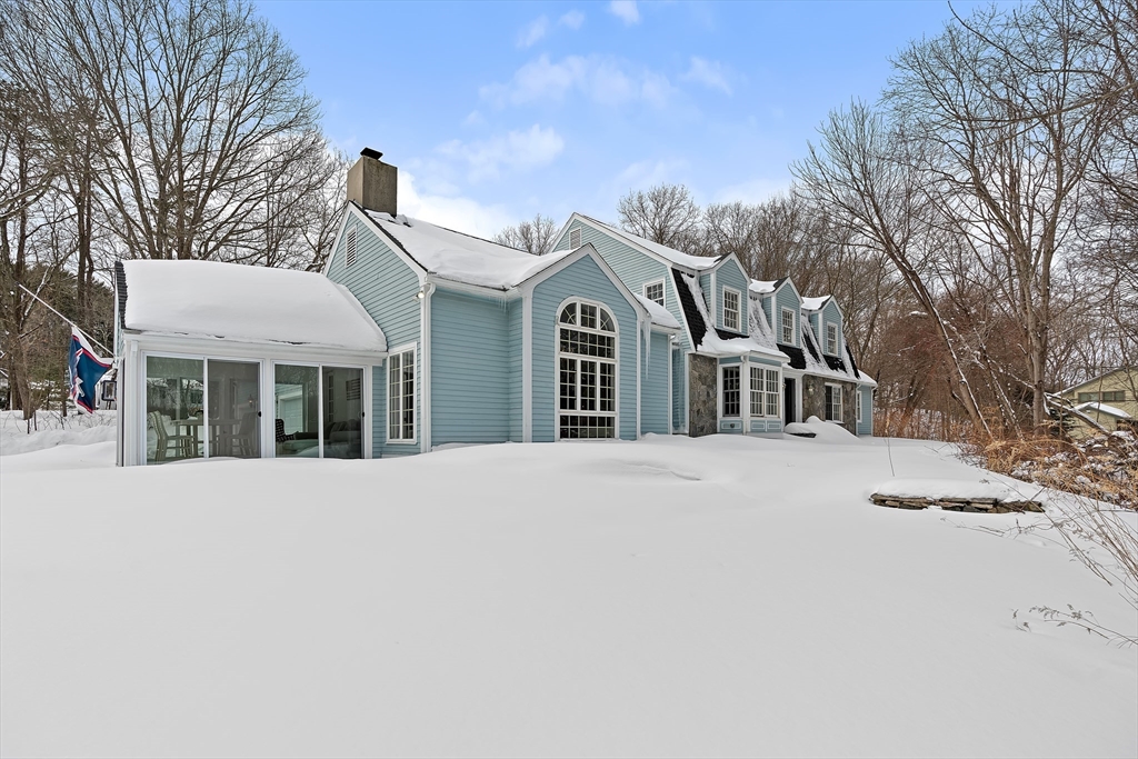 167 Lexington Road, Lincoln, Massachusetts, 4 Bedrooms Bedrooms, 9 Rooms Rooms,3 BathroomsBathrooms,Residential,For Sale,Lexington Road,73480851